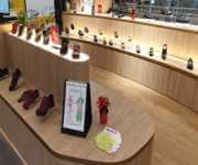 Orthopedic Shoes Shop With OEM Factory In China , Custom-Made Insoles Manufacturing Lab Singapore image 2