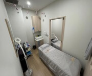 11 Years Running Orchard Area Beauty Salon For Take Over/ Share Equity/ Active Partnership image 8