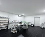 Hair & Beauty Salon For Sale image 3