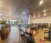 Fantastic Beach suburb cafe/restaurant image 8