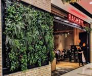 Casual dining franchise restaurant, in busy Rhodes Waterside Centre!