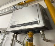 Commercial Washers & Dryers image 2