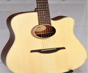 Guitar Online Store With Stocks For Takeover. image 1